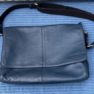 Coach Camden Navy Leather Messenger Bag with Adjustable Strap